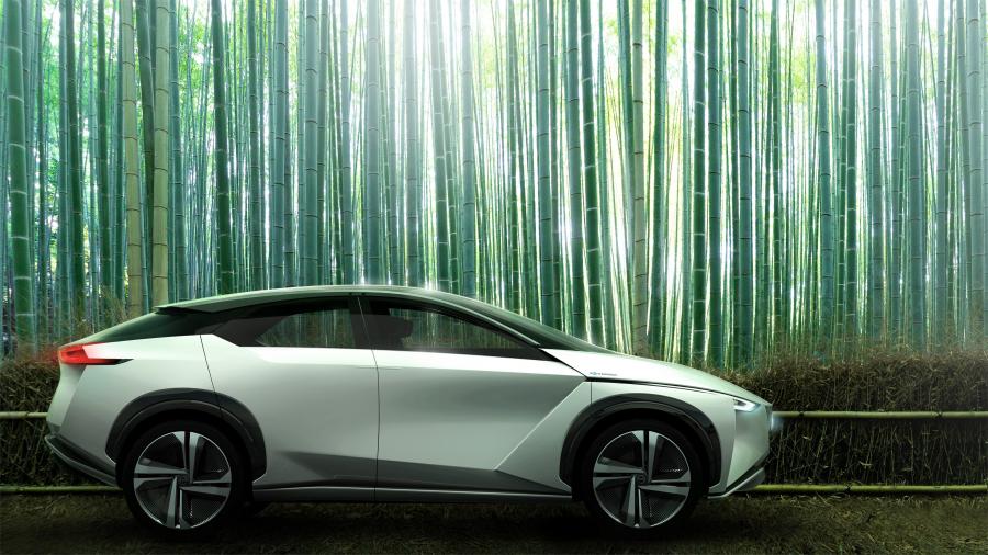  Nissan IMx 2017 года  (фото 21 из 28)